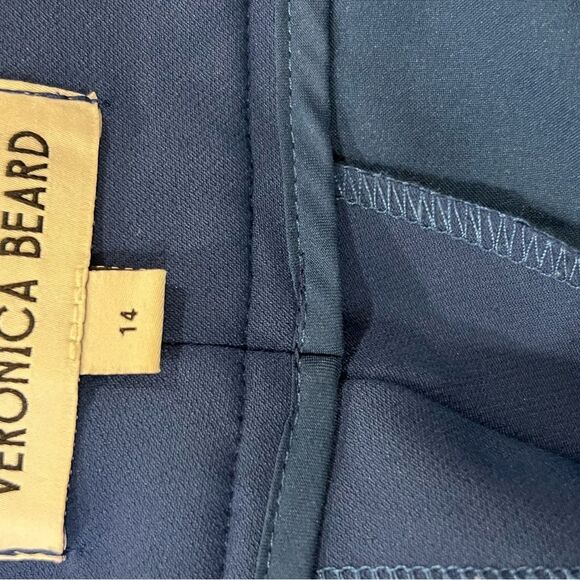 VERONICA BEARD
Renzo cropped crepe slim-leg pants - Picture 8 of 11